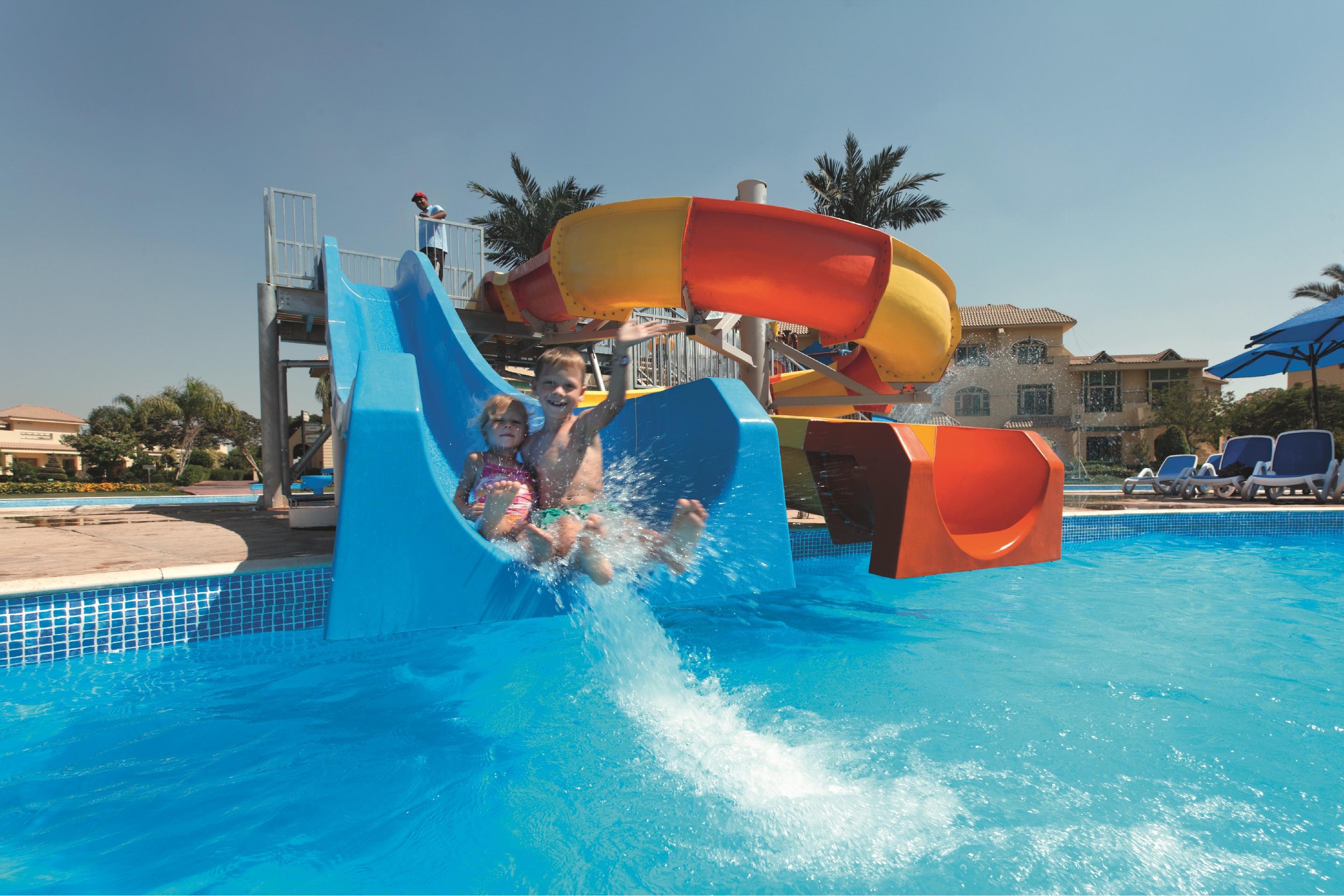 Moevenpick Hotel Cairo - Media City Giza Exterior photo Water park in Egypt