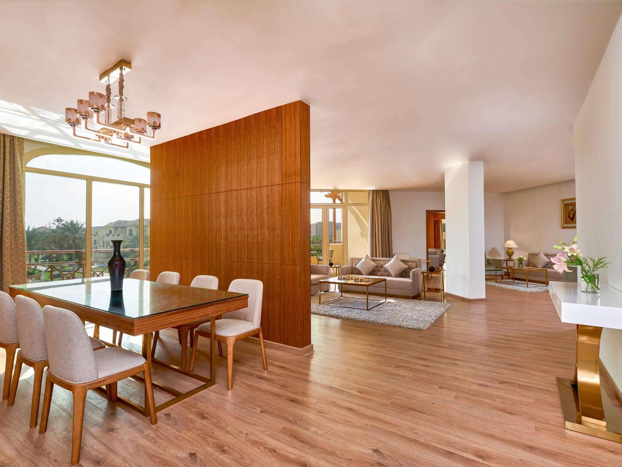 Moevenpick Hotel Cairo - Media City Giza Exterior photo A 3D rendering of a living room